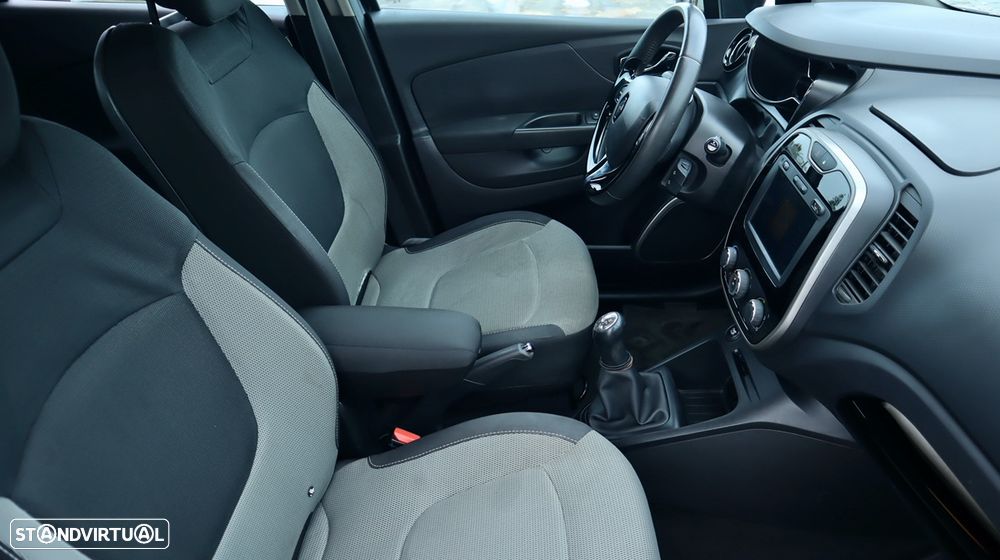 Renault Captur 0.9 TCE Expression - 29