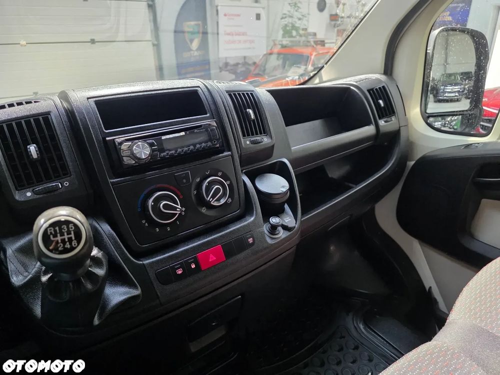 Peugeot Boxer L2H2 Ambulans - 16