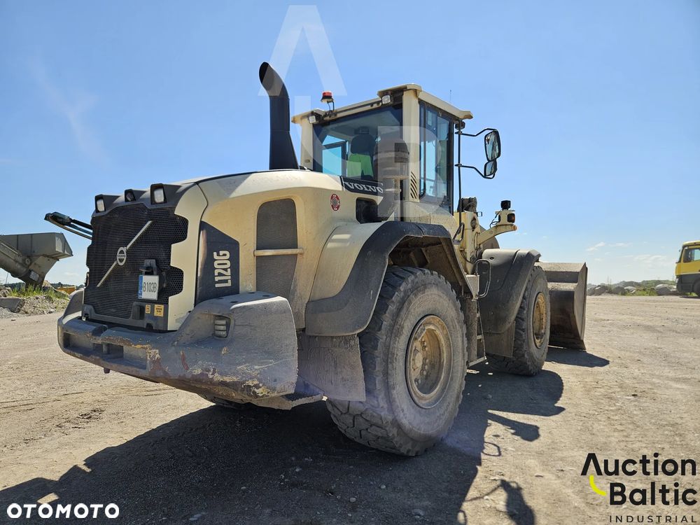Volvo L 120 G - 4
