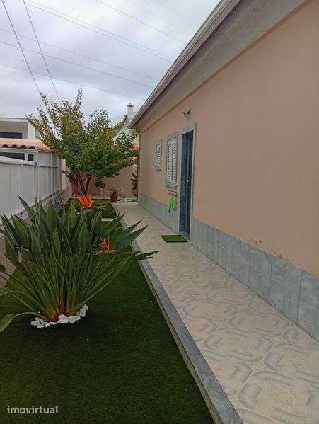 Excelente Moradia T3 Piso térreo na Av. Marisol - Grande imagem: 4/12