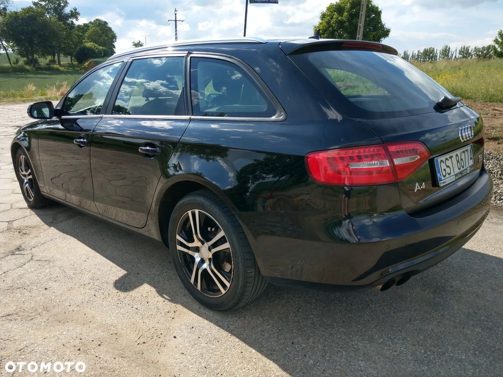 Audi A4 Avant 2.0 TDI DPF quattro Attraction - 4