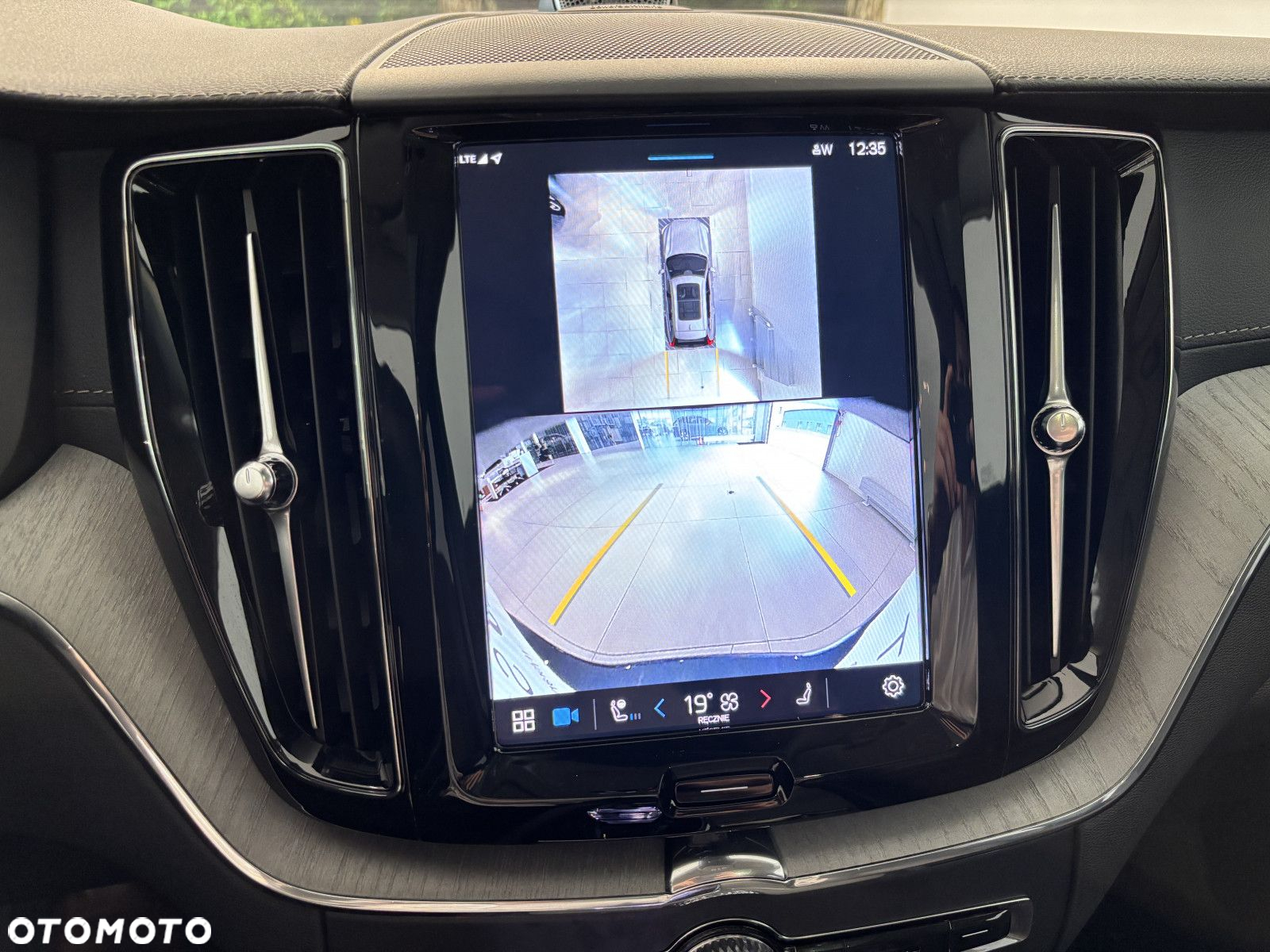 Volvo XC 60 - 18