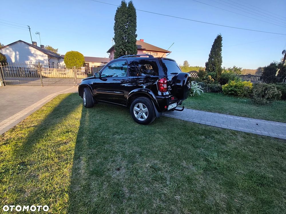 Toyota RAV4 2.0 D-4D Prestige - 11