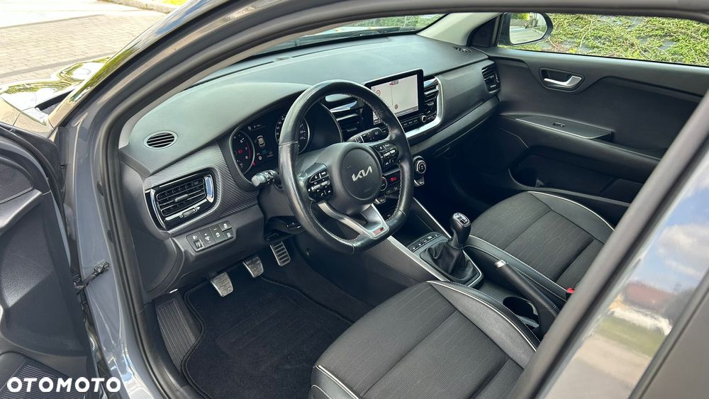 Kia Stonic 1.0 T-GDI 120 Platinum Edition - 14
