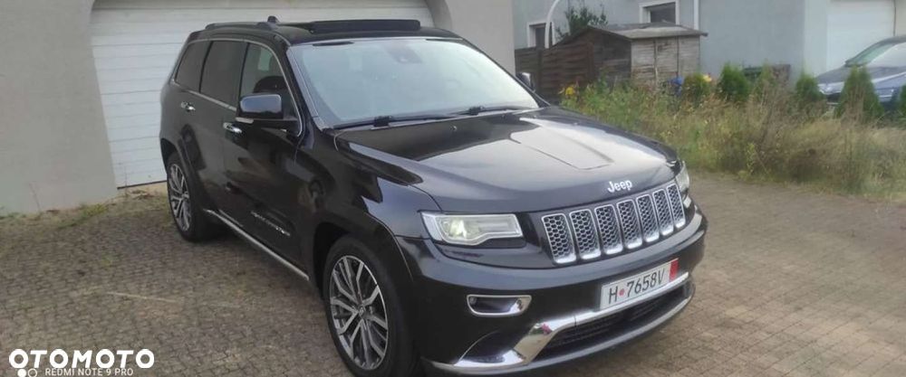 Jeep Grand Cherokee - 28
