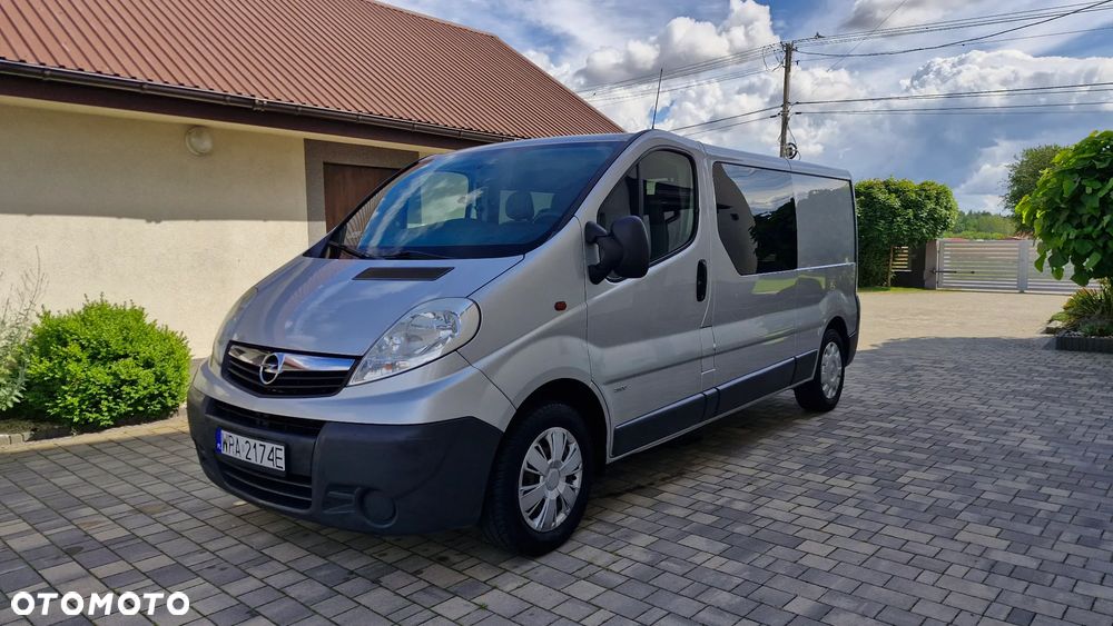 Opel Vivaro - 2
