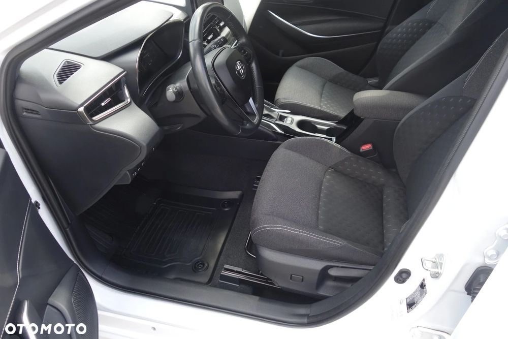 Toyota Corolla 1.8 Hybrid Comfort - 15