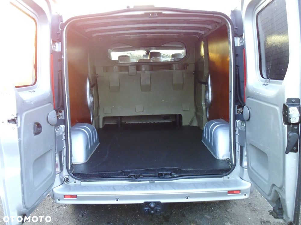 Opel vivaro - 16