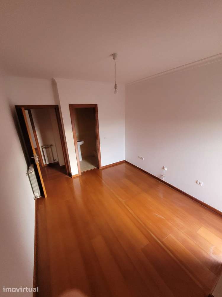T2 PARA ARRENDAMENTO EM ESGUEIRA, AVEIRO ENTRADA IMEDIATA - Grande imagem: 5/12