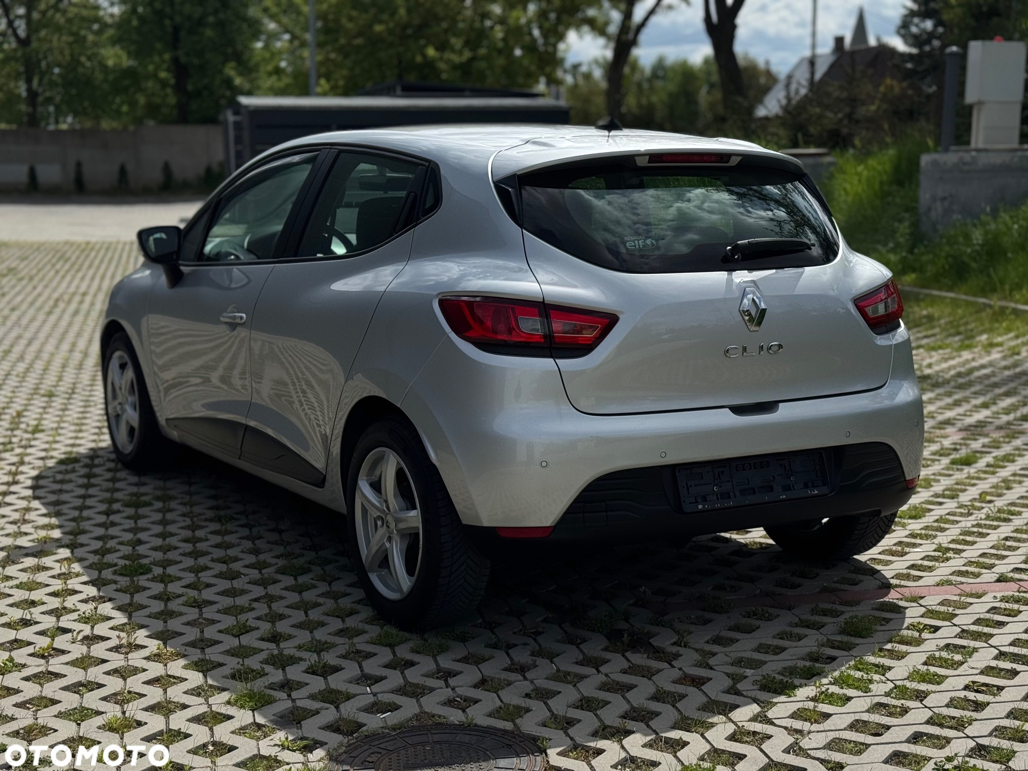 Renault Clio - 7