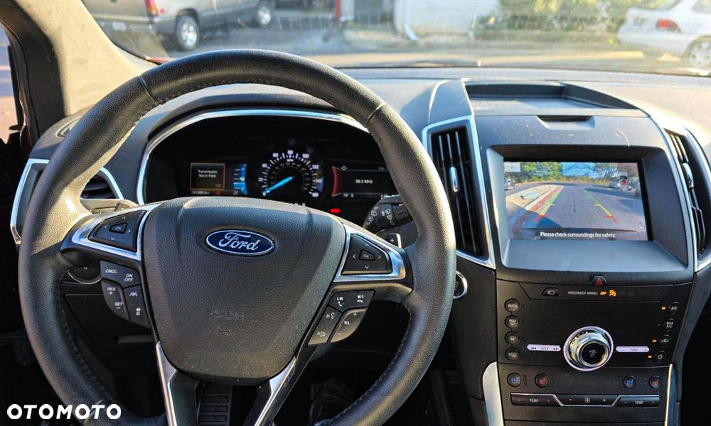 Ford Edge - 5