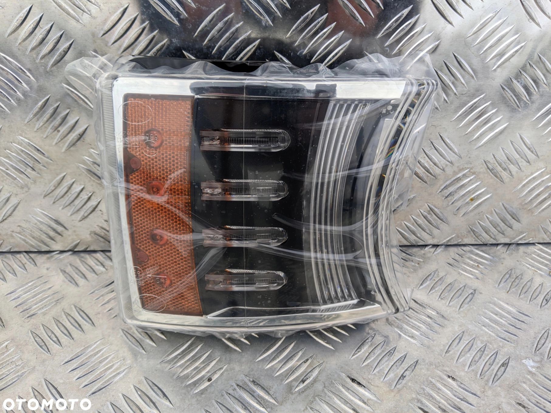 KIERUNKOWSKAZ KIERUNEK LED SCANIA R LAMPA H7 XENON - 1