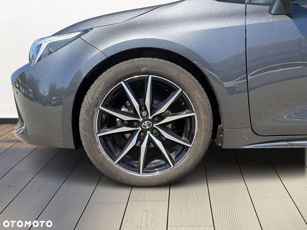 Toyota Corolla 1.8 Hybrid GR Sport Dynamic - 19