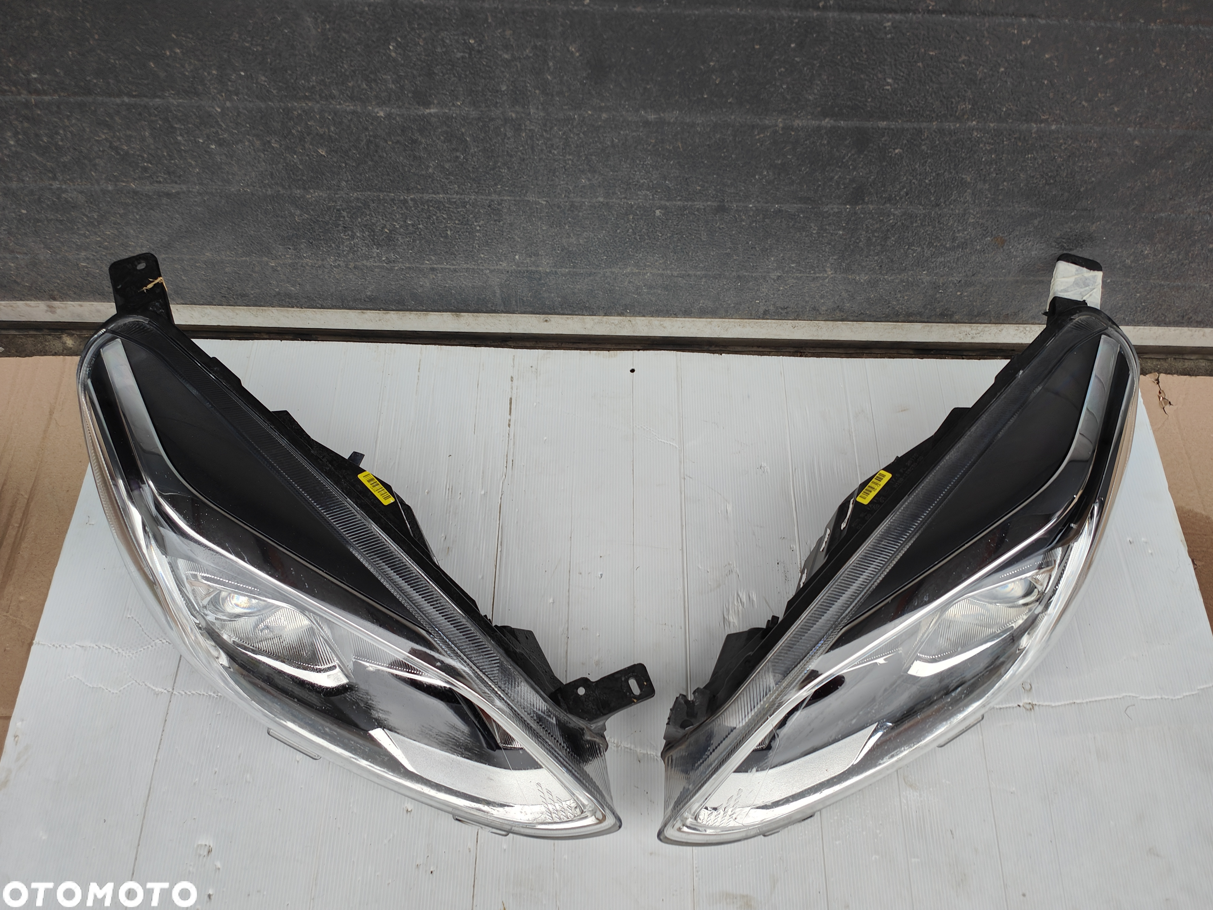 LAMPA PRZÓD SOCZEWKA  LEWA LED FORD FIESTA MK8 17- - 7