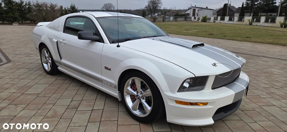 Ford Mustang - 13