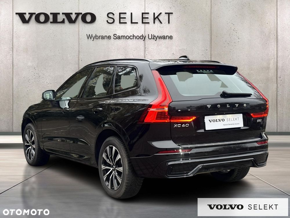 Volvo XC 60 - 4