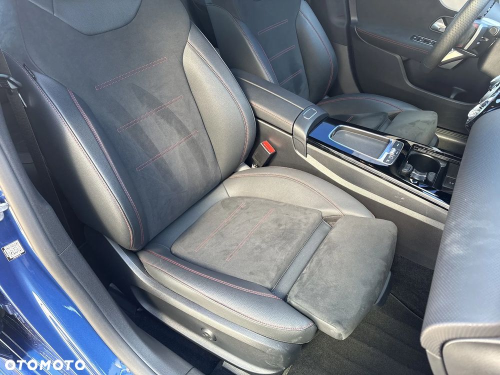 Mercedes-Benz CLA 200 mHEV 7G-DCT - 20