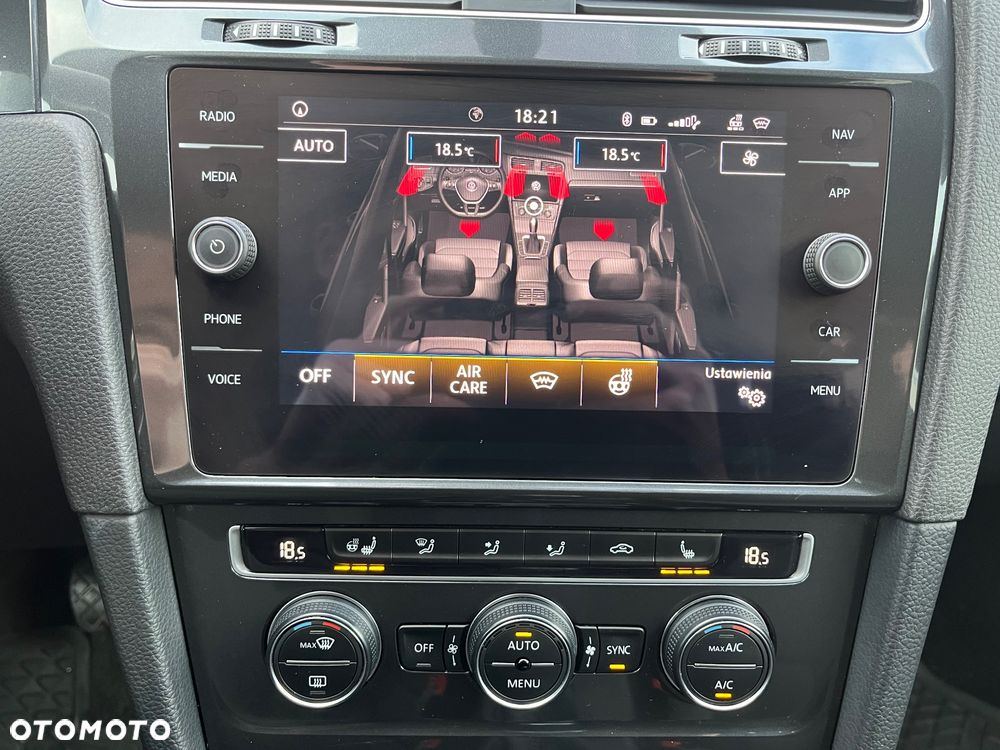 Volkswagen Golf 1.4 TSI BMT Highline - 8