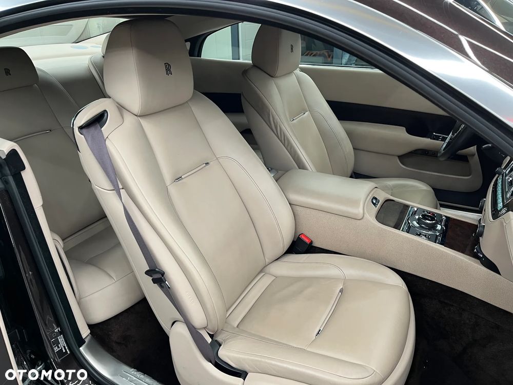 Rolls-Royce Wraith - 17