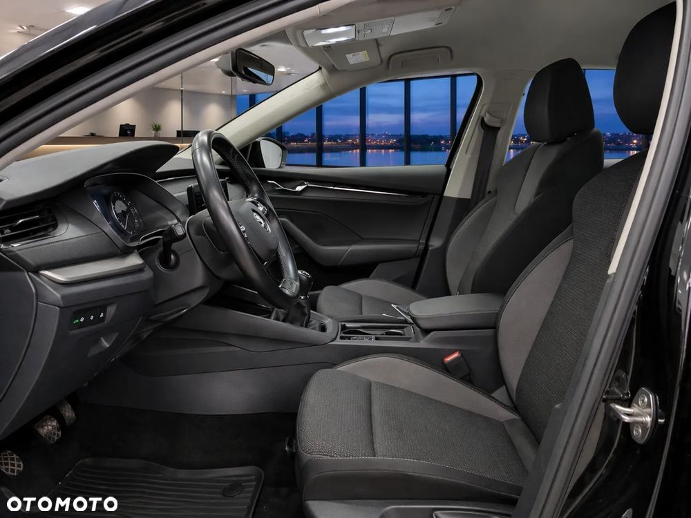 Skoda Octavia 2.0 TDI Ambition - 6