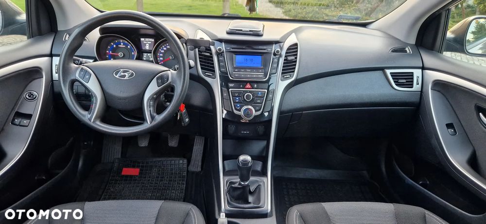 Hyundai i30 1.6 CRDi Comfort - 14