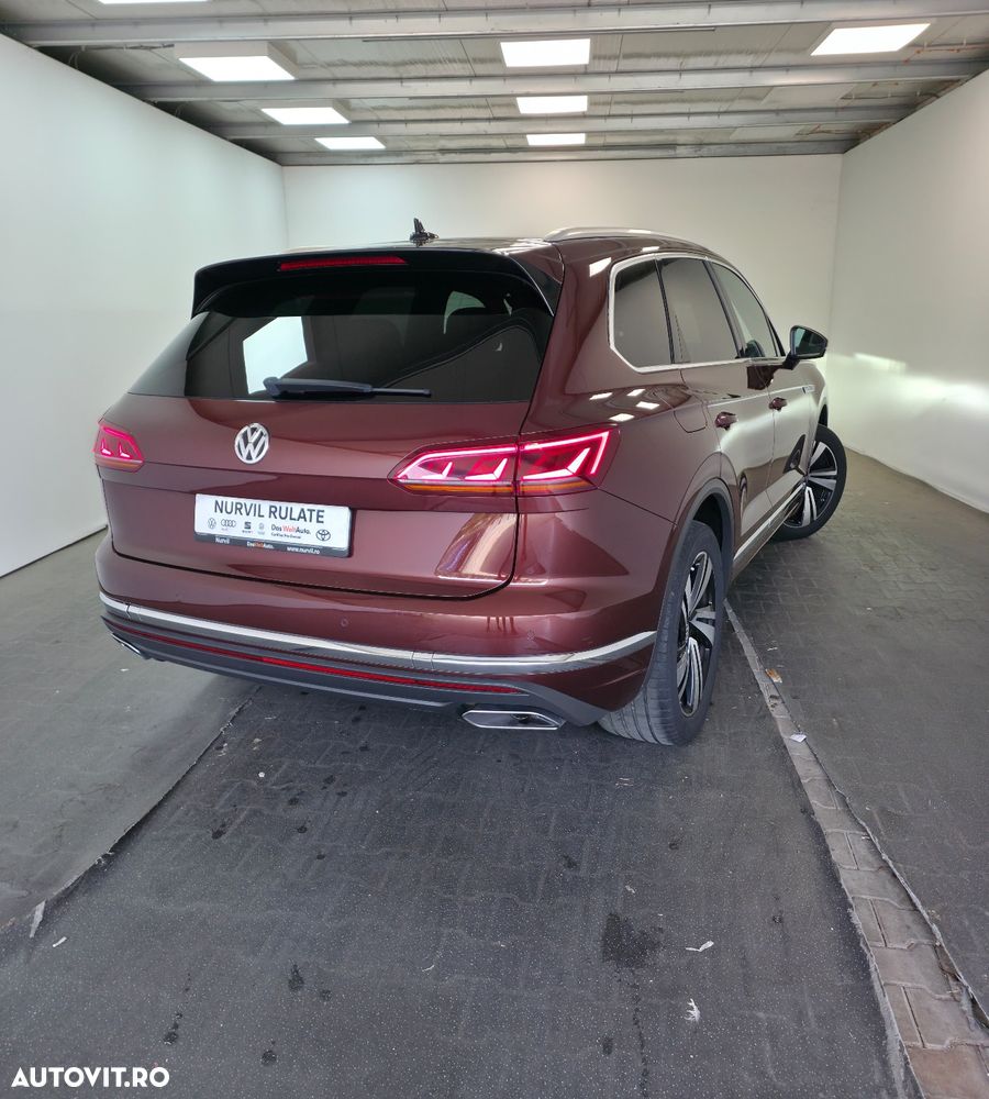 Volkswagen Touareg 3.0 V6 TDI 4Motion DPF Automatik Elegance - 24