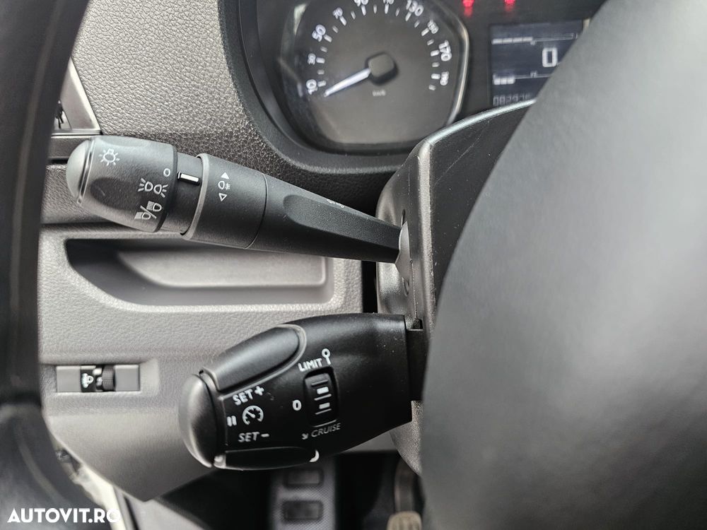 Toyota Proace 1.5 D-4D 120CP 8+1 L2H1 Base+ - 18