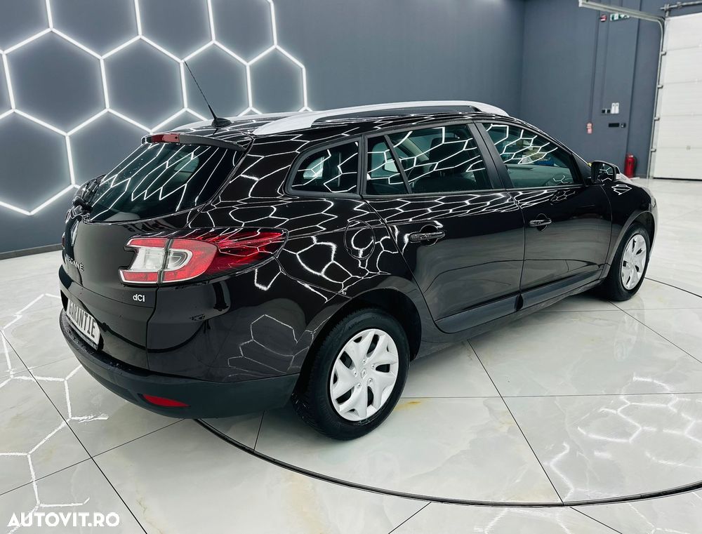 Renault Megane Grandtour dCi 90 FAP Expression - 3