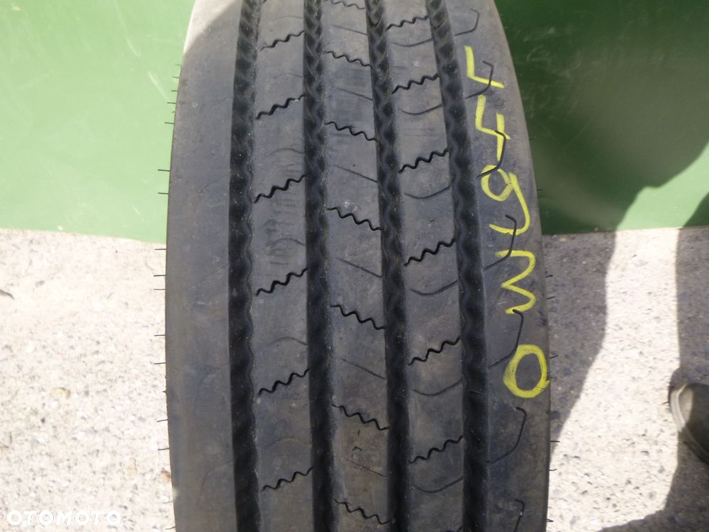 Opona 215/75R 17.5 Uniroyal FH40 PRZEDNIA. Opony ciężarowe - 2