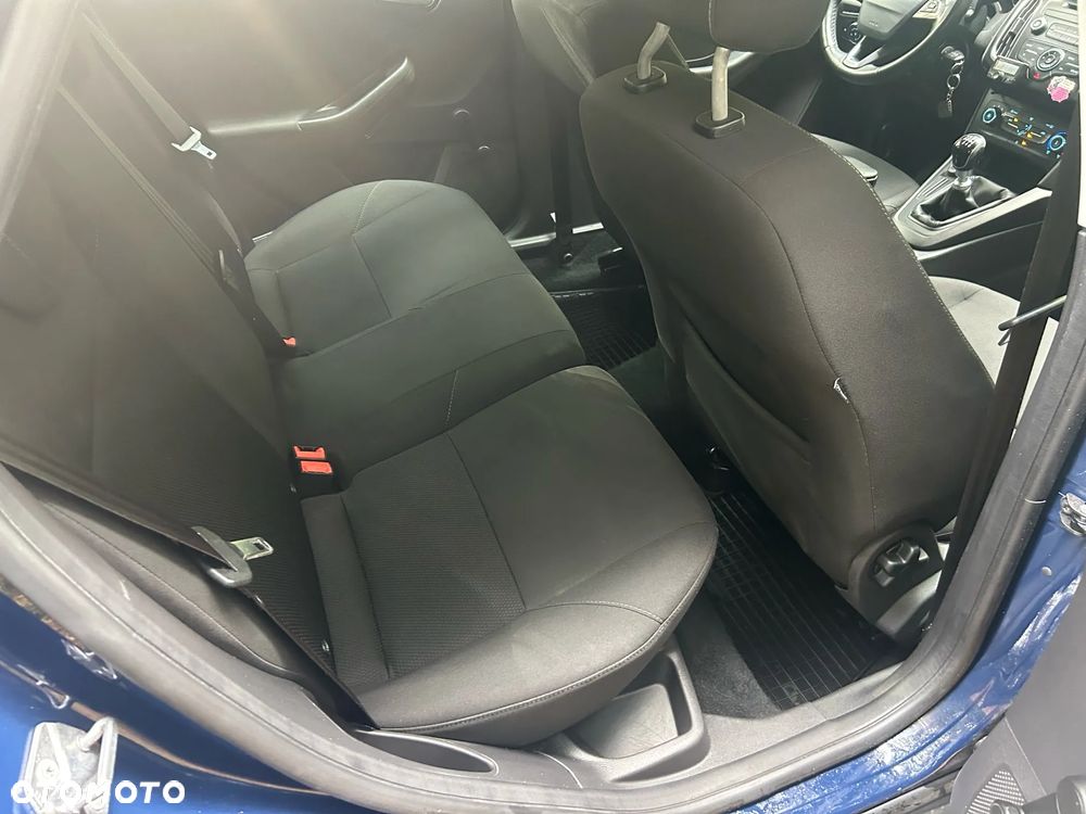 Ford Focus 1.6 TDCi Trend - 9