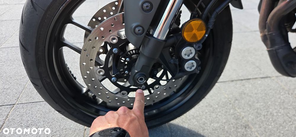 Yamaha MT - 11