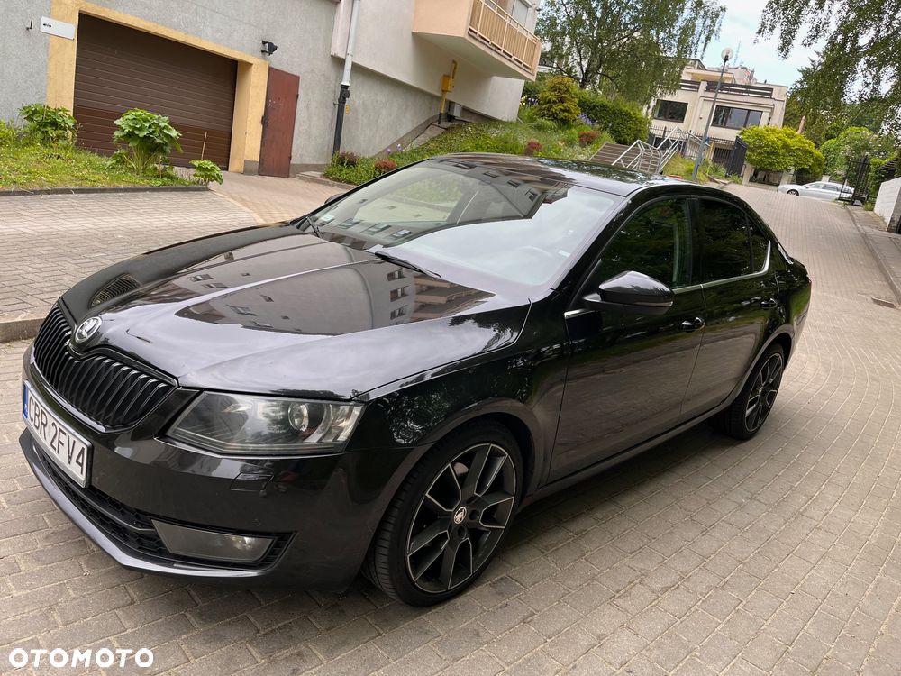 Skoda Octavia 2.0 TDI Style DSG - 8
