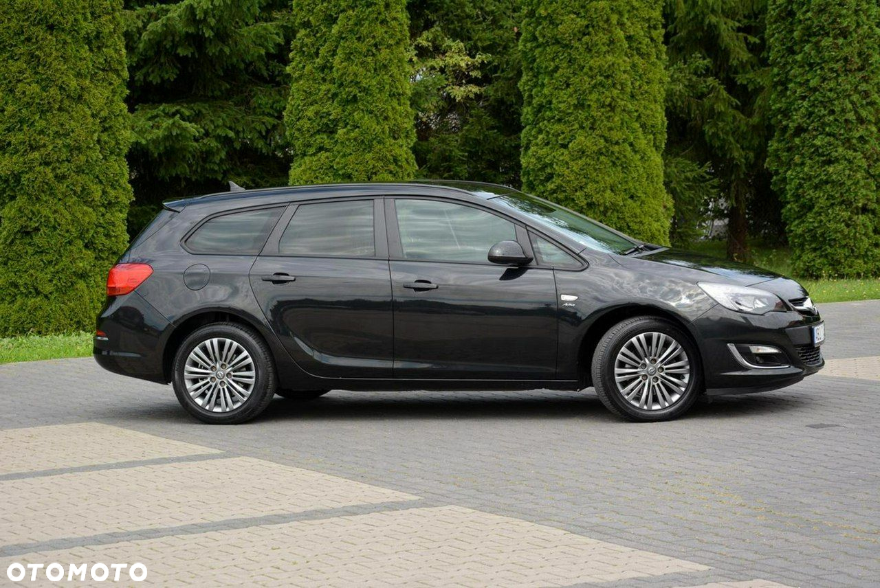 Opel Astra - 11