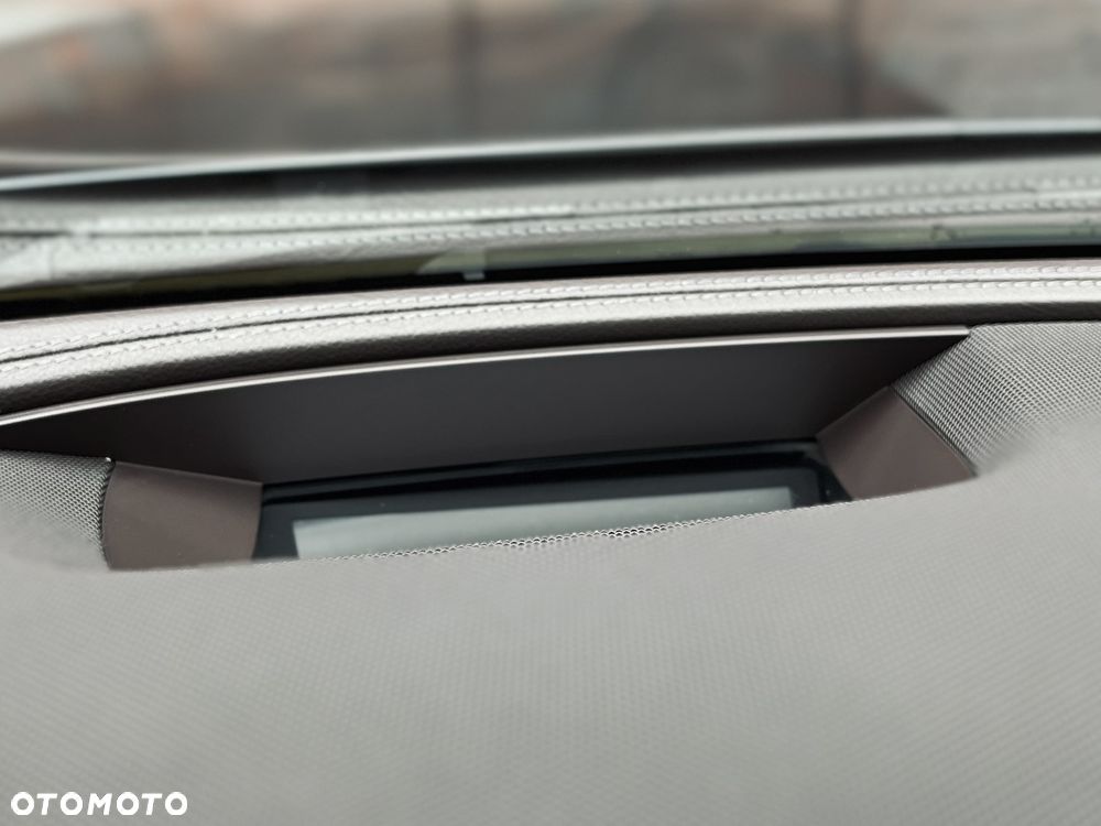 Mercedes-Benz CLS - 27