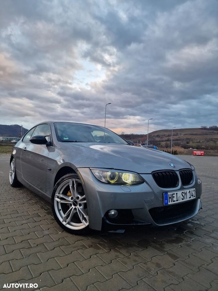BMW Seria 3 320d DPF Aut. - 2