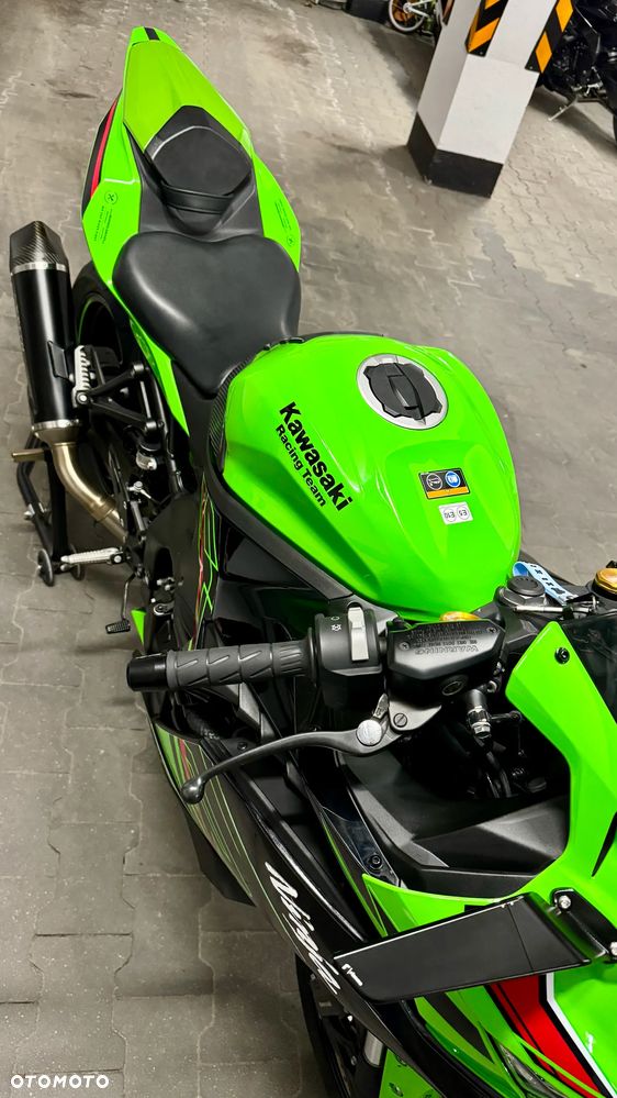 Kawasaki ZXR - 4