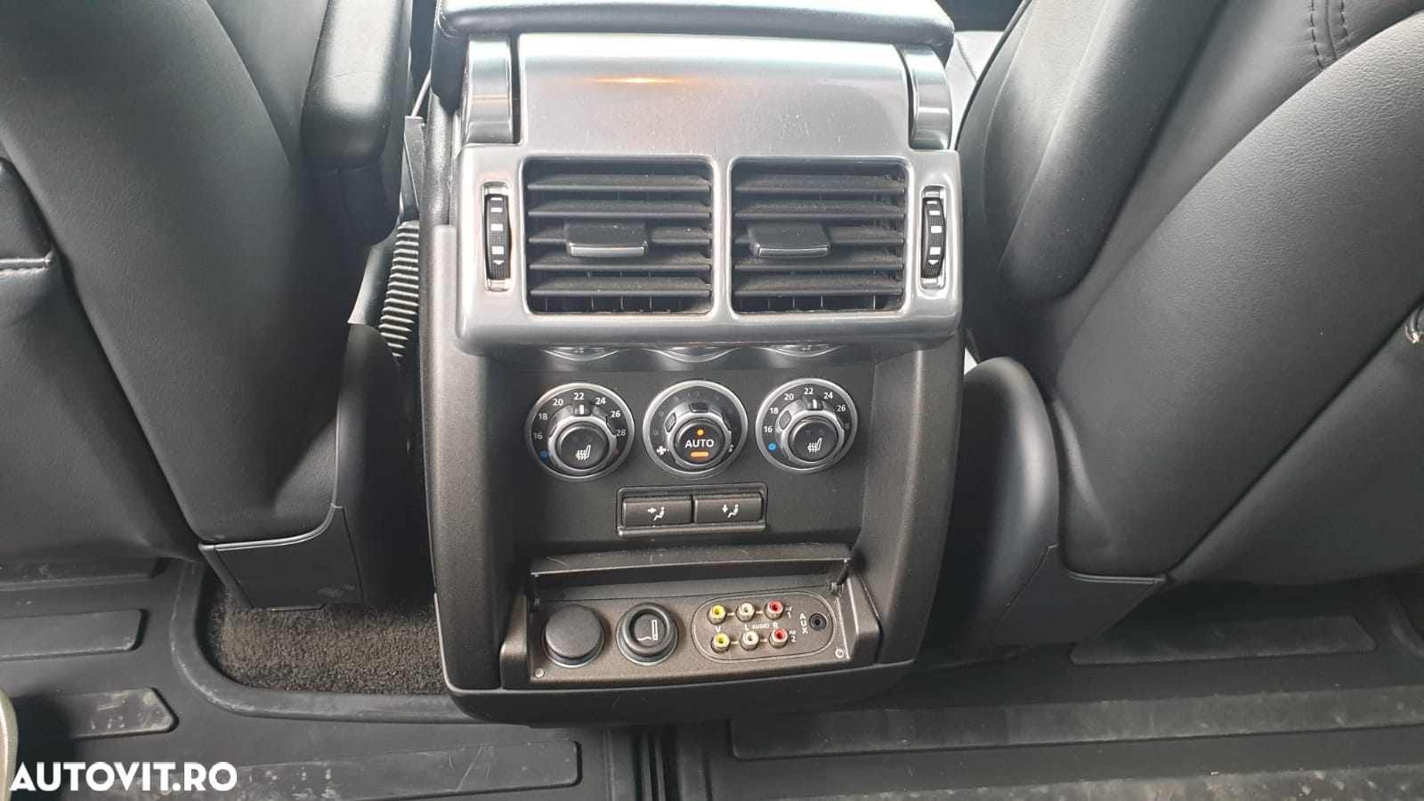 Land Rover Range Rover 3.6 TDV8 Vogue Aut - 16