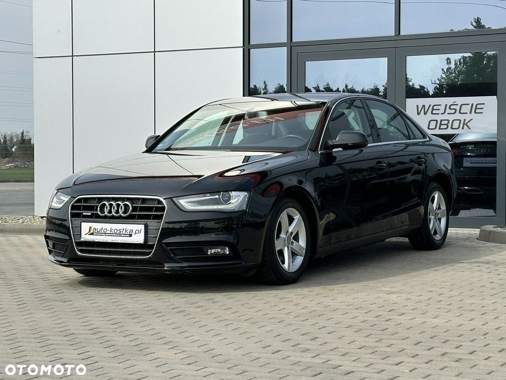 Audi A4 Limousine 1.8 TFSI quattro Attraction - 4