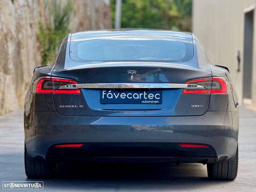 Tesla Model S 100D - 17