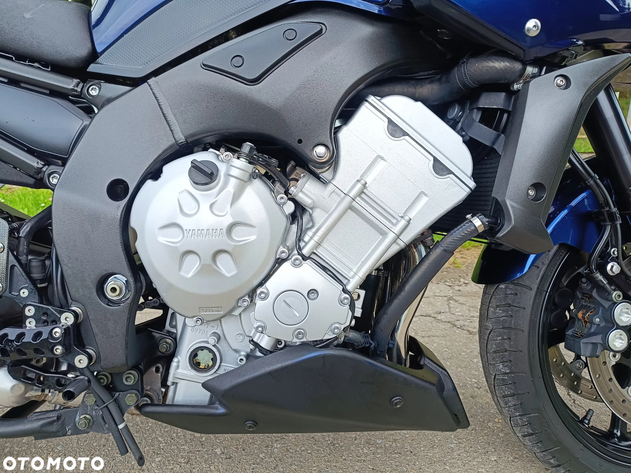Yamaha FZ - 19