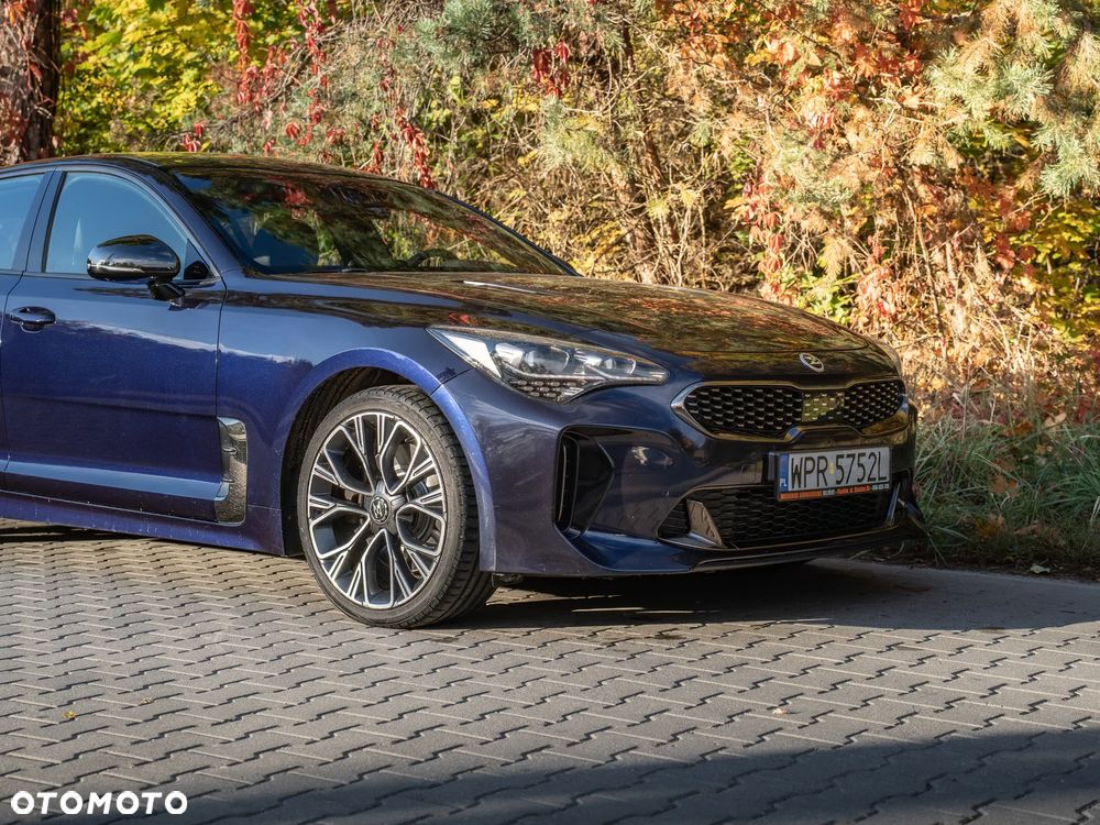 Kia Stinger 2.0 T-GDI GT Line - 4