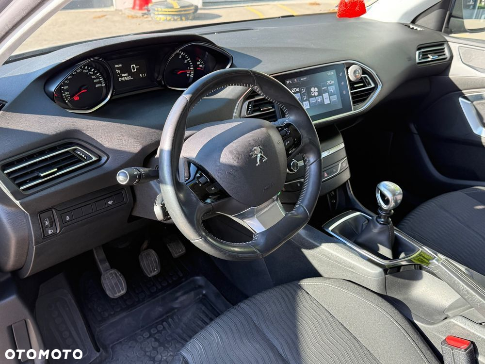 Peugeot 308 1.6 THP Active - 3
