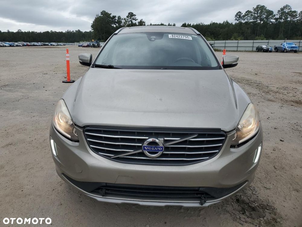 Volvo XC 60 T5 Drive-E R-Design Momentum - 5