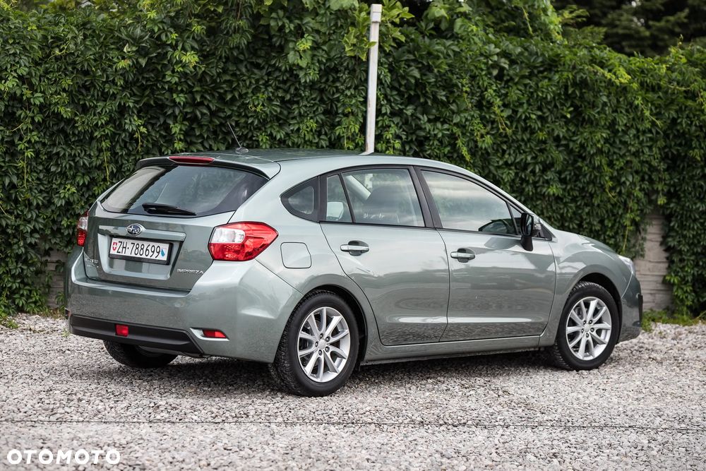 Subaru Impreza 1.6i Comfort - 10
