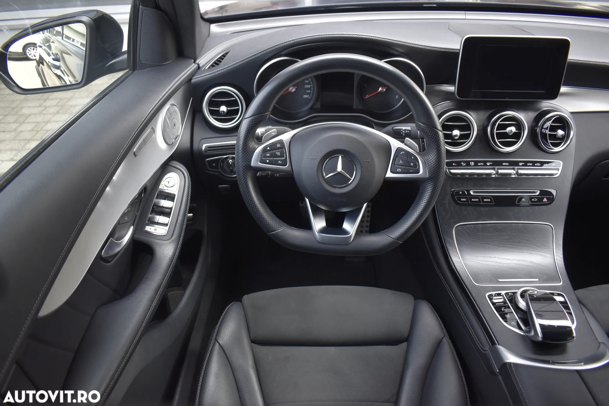 Mercedes-Benz GLC Coupe 220 d 4MATIC - 11