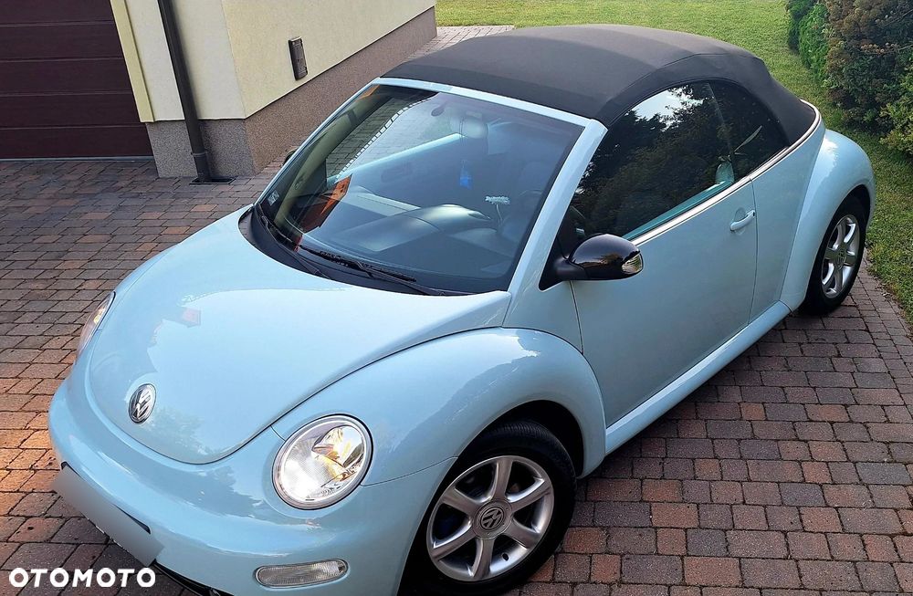 Volkswagen New Beetle - 1