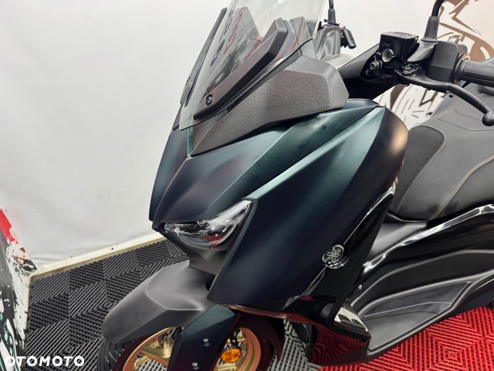 Yamaha X-max - 8