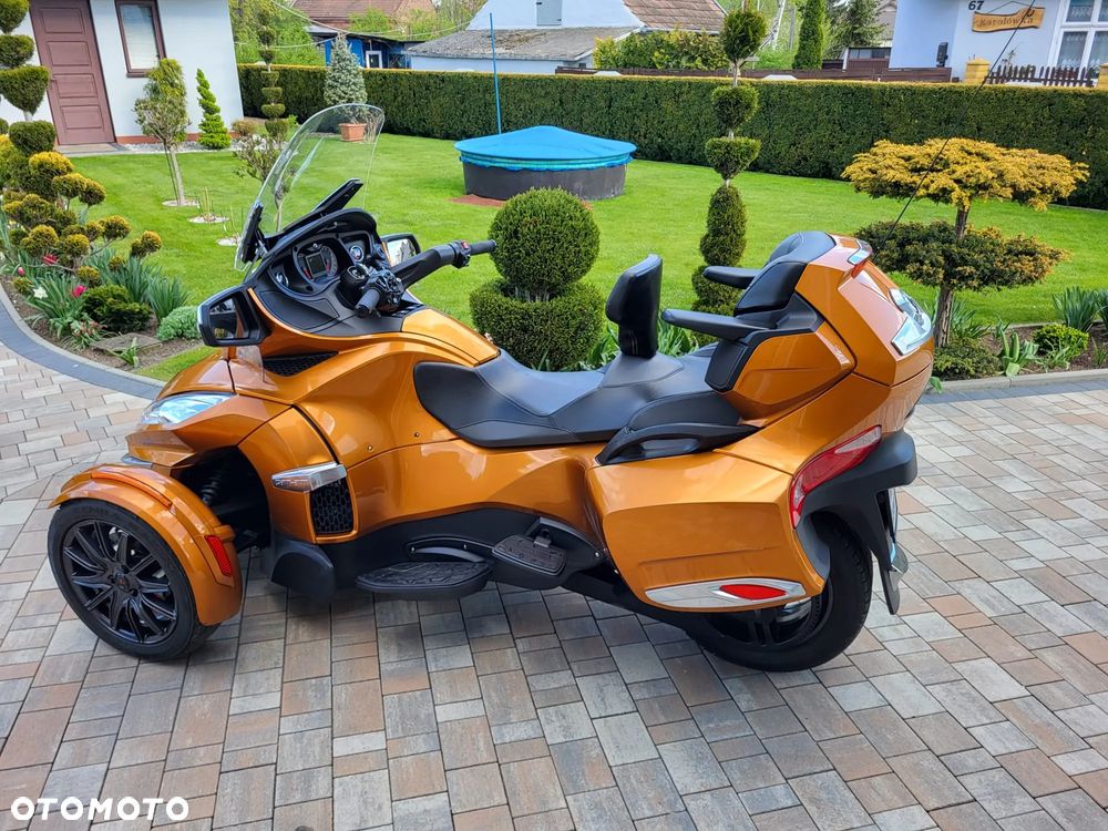 Can-Am Spyder - 7