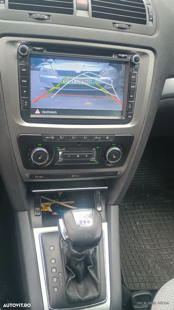 Skoda Octavia Combi 2.0 TDI RS DSG - 6