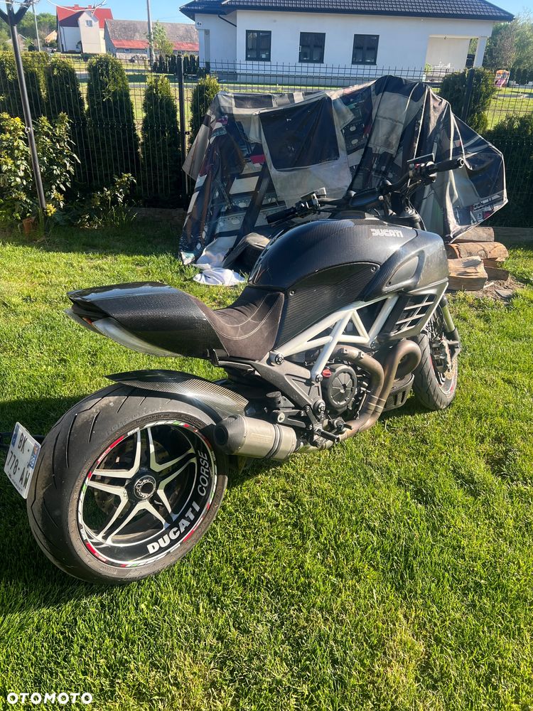 Ducati Diavel - 12